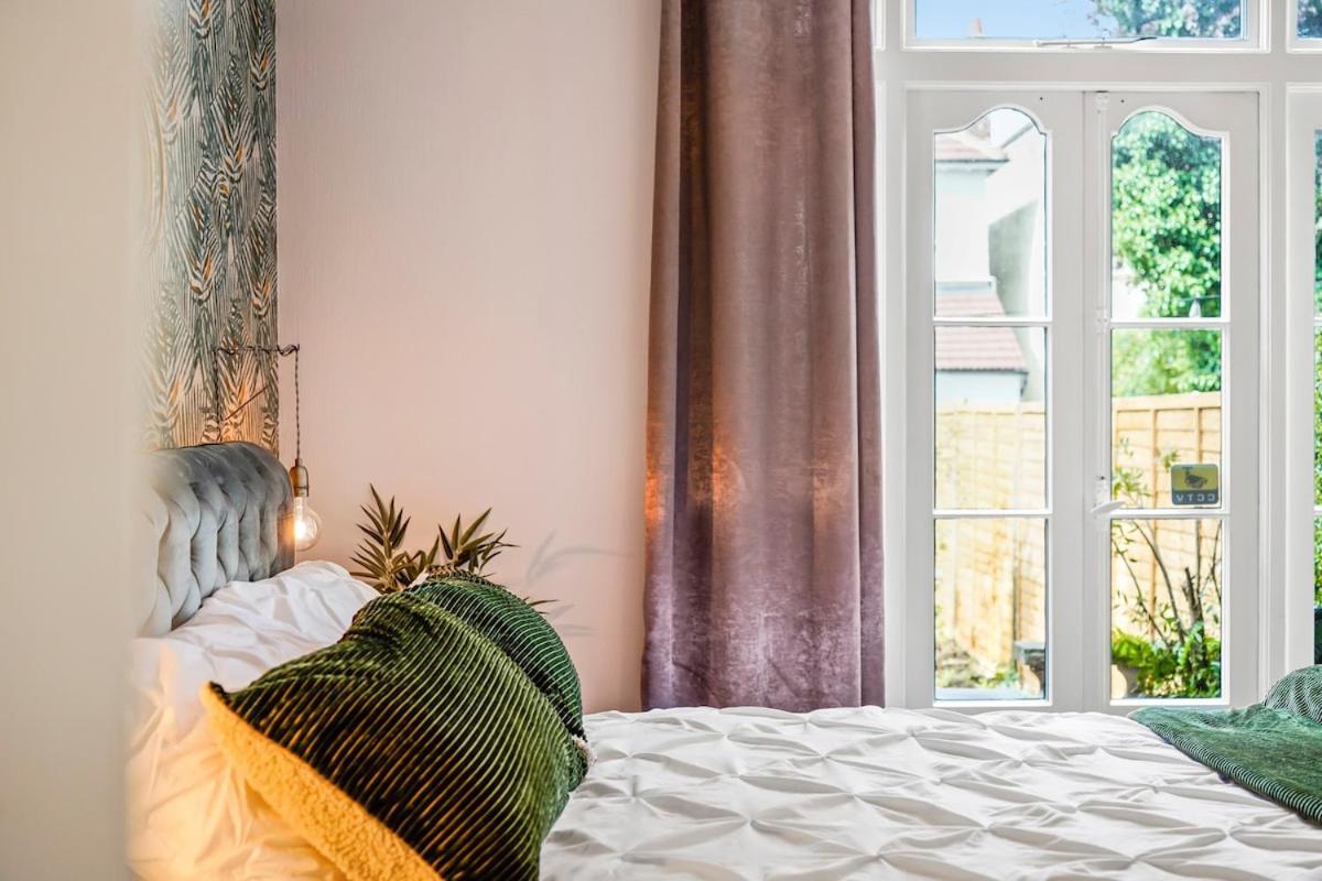 Citystay Garden Modern 1 Bed Flat Golders Nw11 * Londra