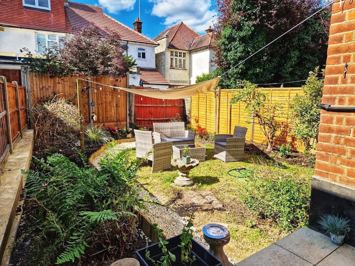 Citystay Garden Modern 1 Bed Flat Golders Nw11 * Londra