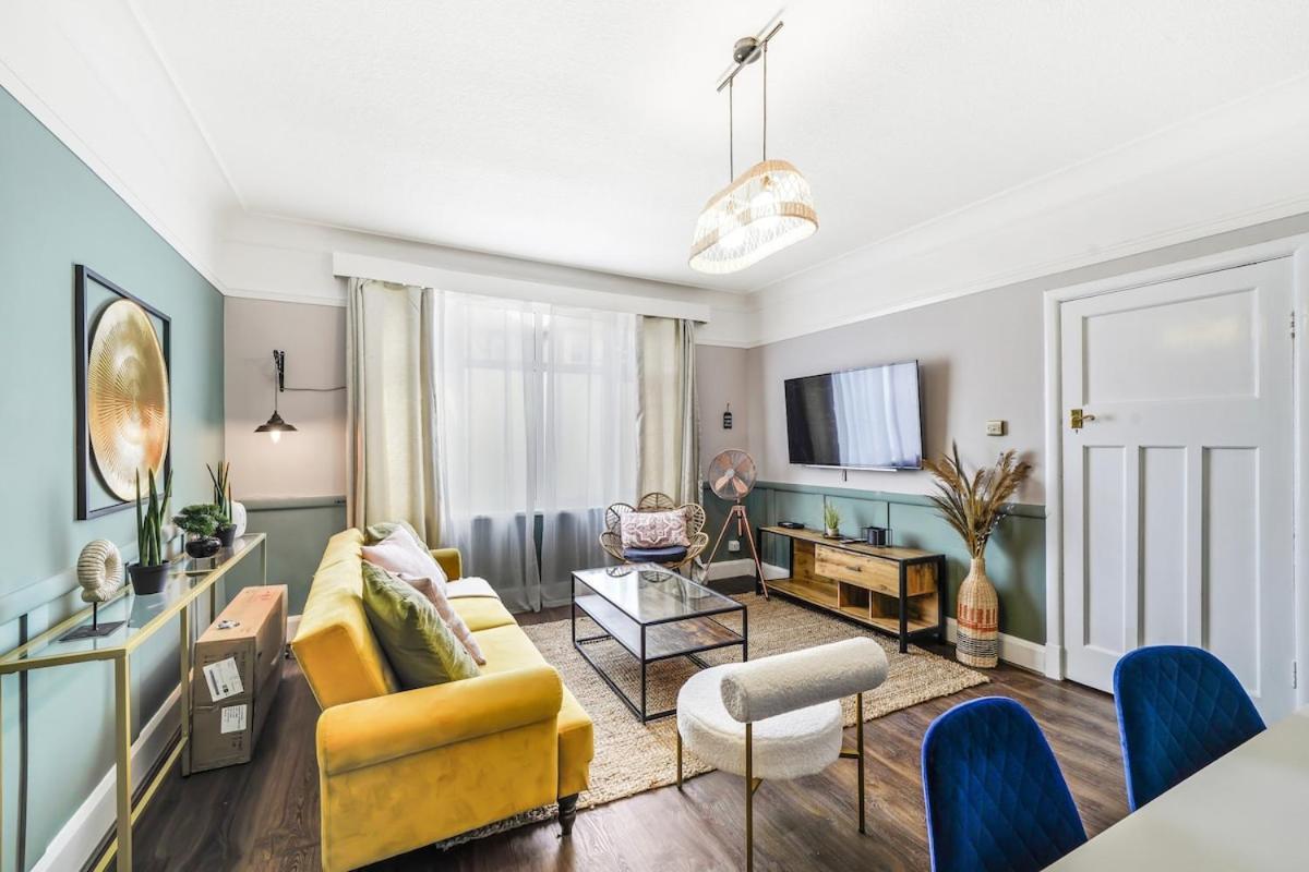 Appartamento Citystay Garden Modern 1 Bed Flat Golders Nw11